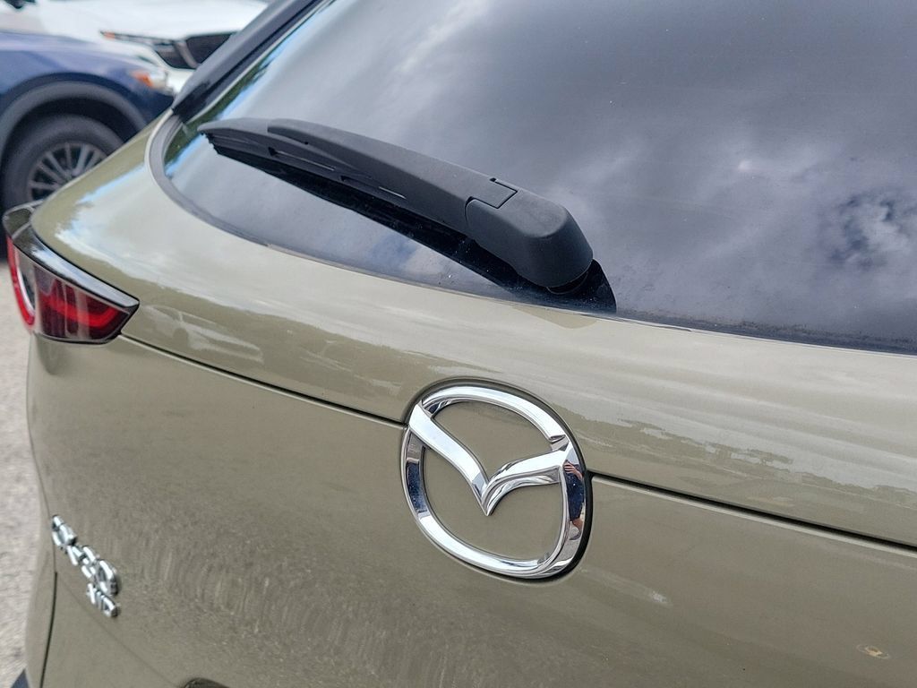 Used 2025 MAZDA CX-30 Carbon AWD/4WD image 18