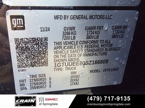 Used 2025 GMC Sierra 1500 AT4 w/ AT4 Premium Package AWD/4WD image 32