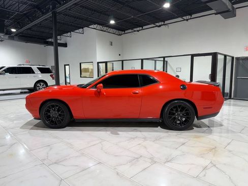 Used 2020 Dodge Challenger R/T w/ Blacktop Package RWD image 8