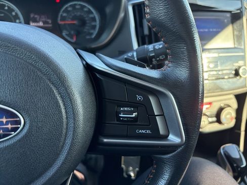 Used 2018 Subaru Crosstrek 2.0i Premium image 16