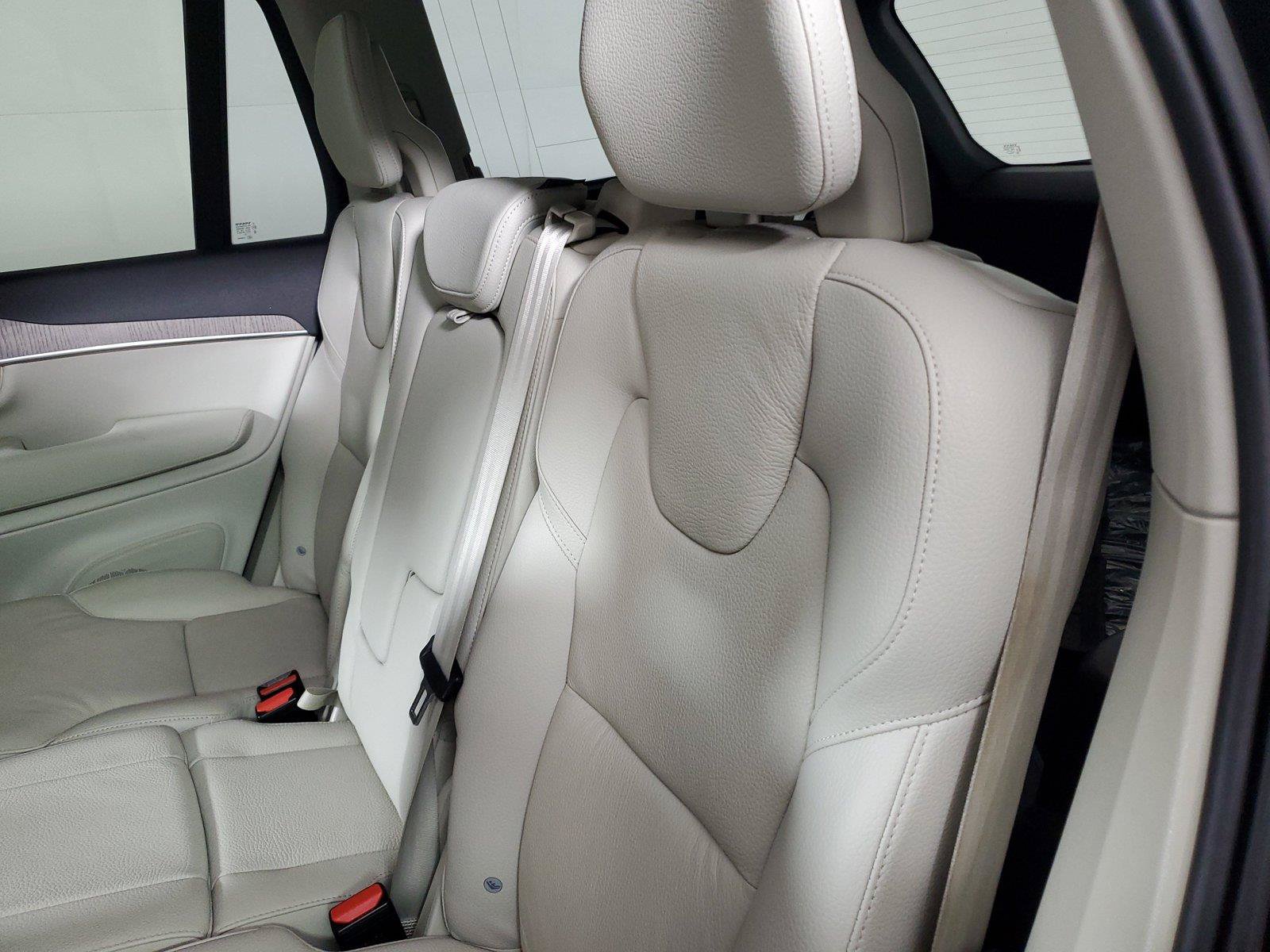 Certified 2023 Volvo XC90 B6 Plus w/ Protection Package Premier AWD/4WD image 12