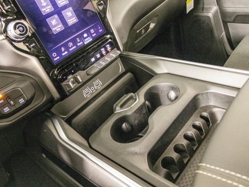 New 2026 RAM 2500 Big Horn image 24