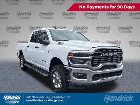 Used 2025 RAM 2500 Big Horn AWD/4WD image 1