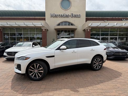Used 2023 Jaguar F-PACE S AWD/4WD image 2