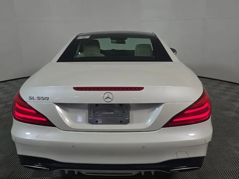 Used 2020 Mercedes-Benz SL 550 image 5