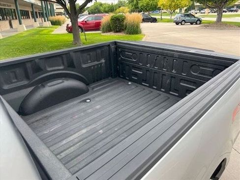 Used 2022 Ford F150 Lariat AWD/4WD image 10