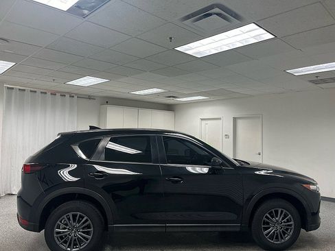 Used 2020 MAZDA CX-5 Sport image 4