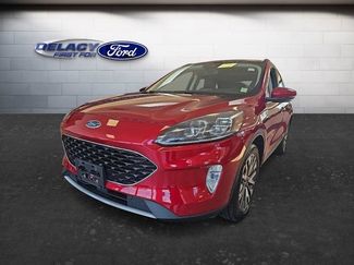 Used 2020 Ford Escape Titanium AWD/4WD video 1