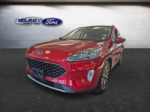 Used 2020 Ford Escape Titanium AWD/4WD image 1
