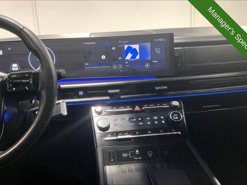 Used 2024 Hyundai Santa Fe Calligraphy FWD image 7