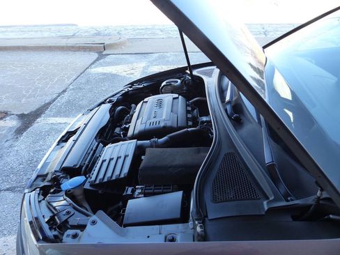 Used 2015 Audi A3 1.8T Premium w/ Audi MMI Navigation Plus image 15