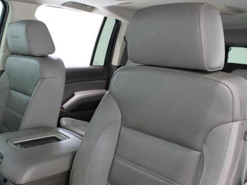 Used 2018 GMC Yukon XL Denali w/ Denali Ultimate Package image 36