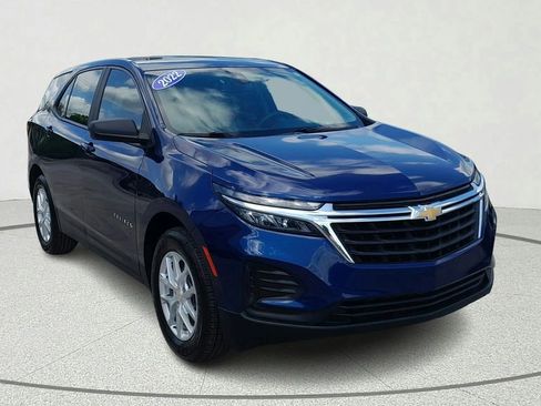 Used 2022 Chevrolet Equinox LS AWD/4WD image 1