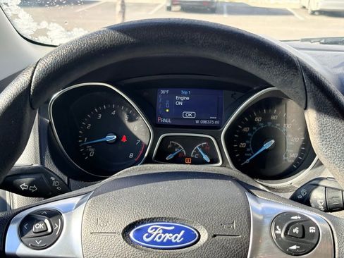 Used 2014 Ford Focus SE w/ SE Winter Package image 23