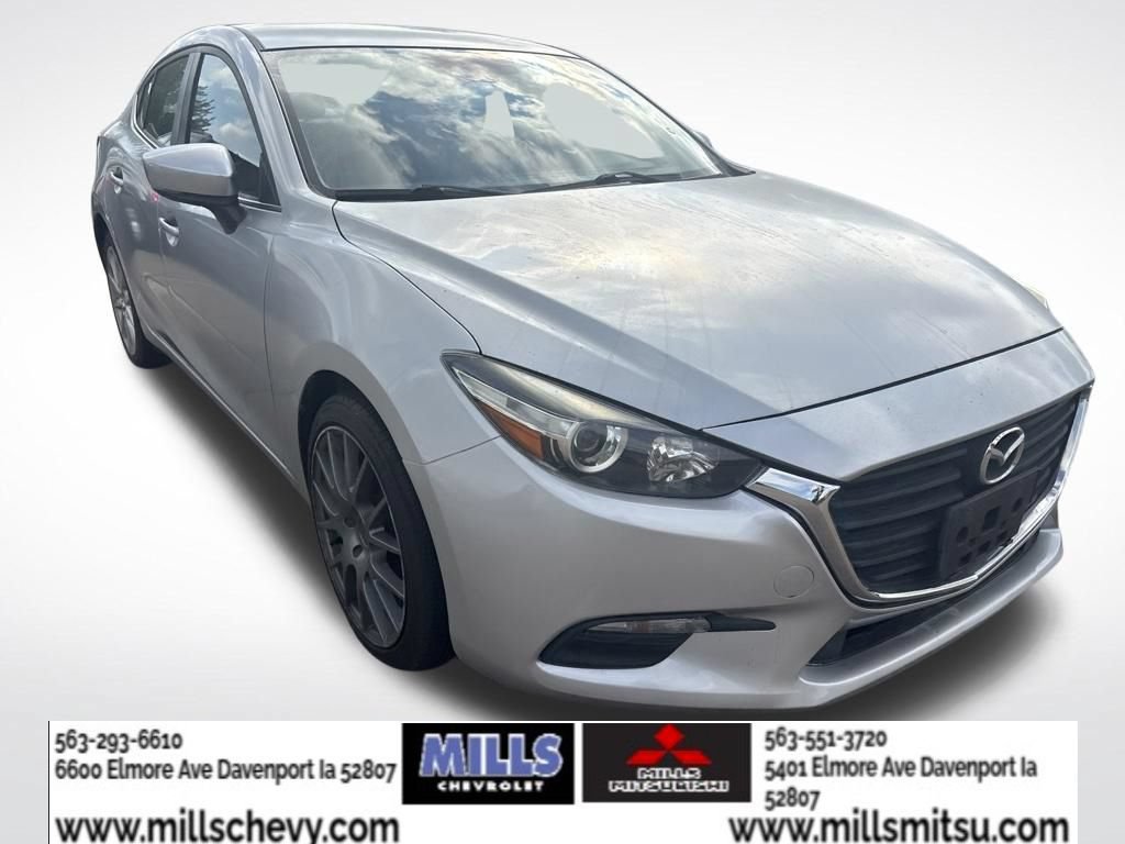 Used 2017 MAZDA MAZDA3 Touring FWD image 2