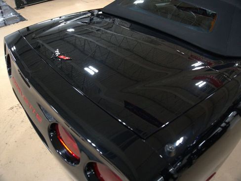 Used 2002 Chevrolet Corvette w/ Preferred Equipment Group2 image 22