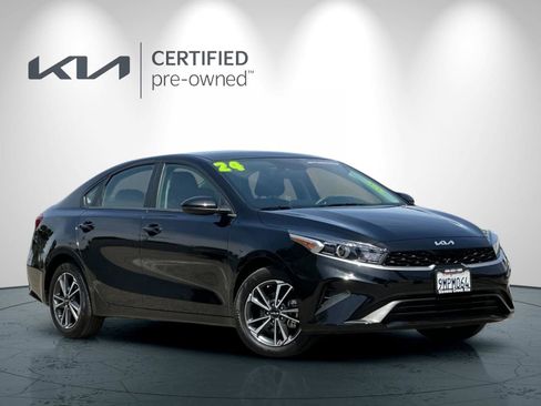 Certified 2024 Kia Forte LXS FWD image 2