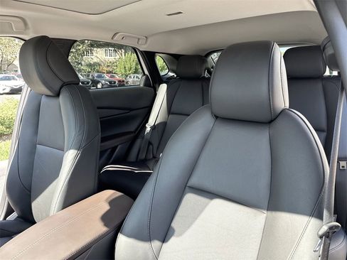 Certified 2025 MAZDA CX-30 AWD 2.5 S w/ Premium Package image 43