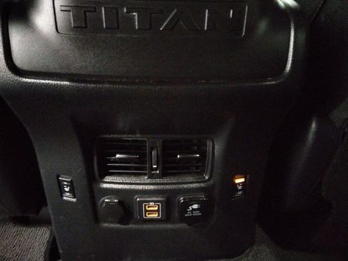 Used 2023 Nissan Titan PRO-4X w/ Pro-4x Convenience Package image 37