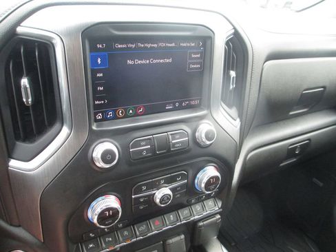 Used 2019 GMC Sierra 1500 Denali w/ Denali Ultimate Package AWD/4WD image 34