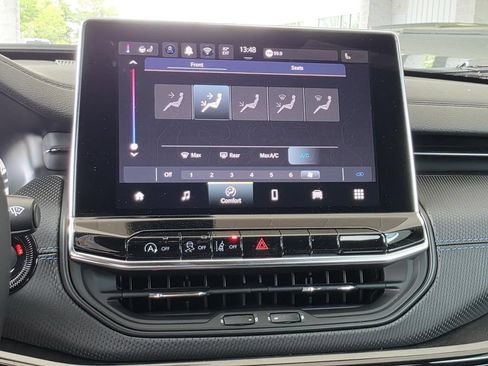 New 2026 Jeep Compass Latitude AWD/4WD image 15