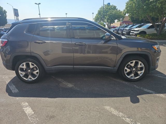 Used 2019 Jeep Compass Limited FWD image 4