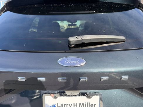 Used 2022 Ford Escape SEL w/ Technology Package image 24