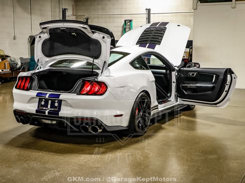 Used 2020 Ford Mustang Shelby GT500 w/ Technology Package RWD image 70