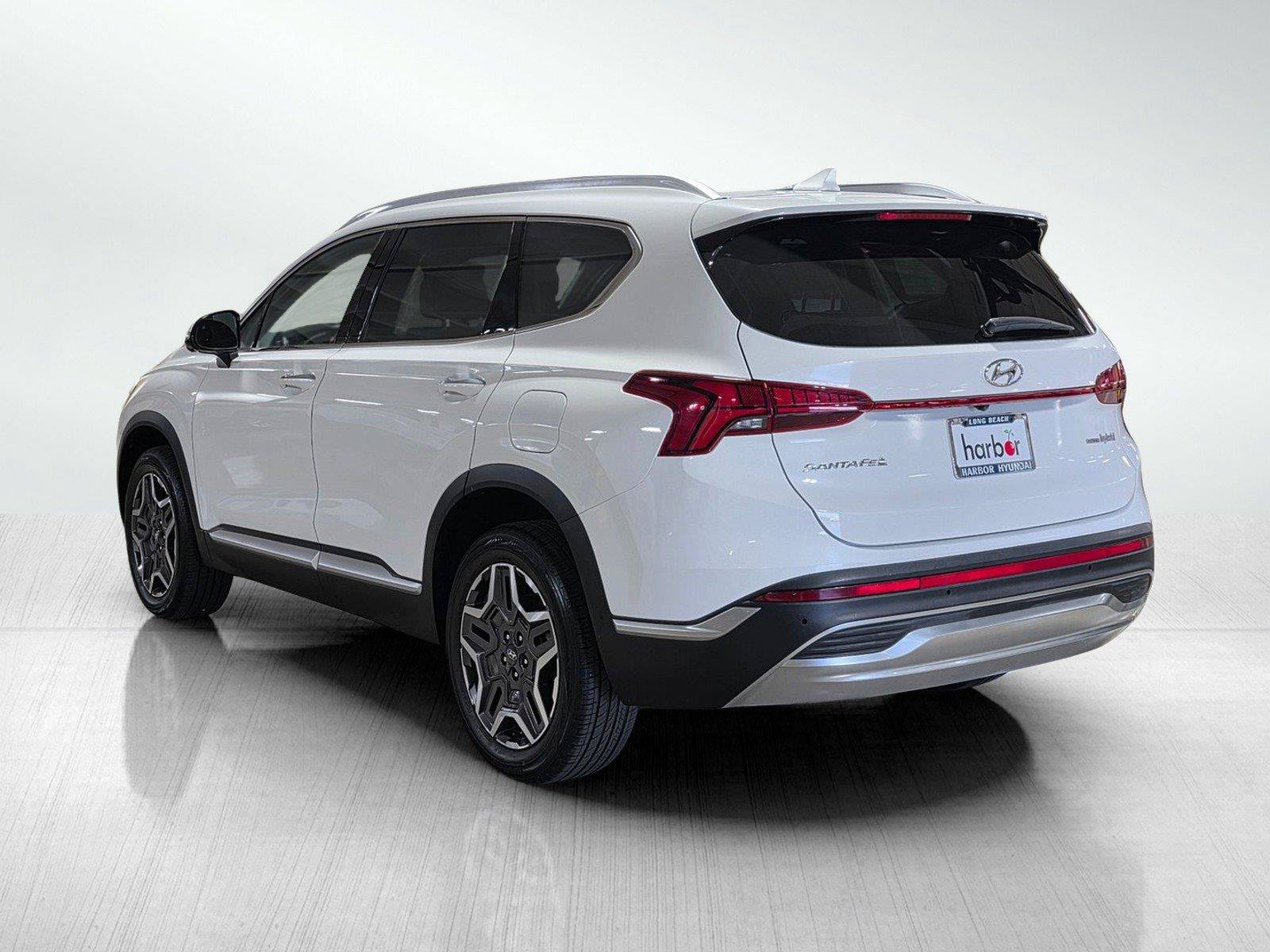 Used 2021 Hyundai Santa Fe Limited w/ Cargo Package AWD/4WD image 5