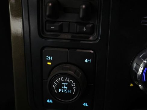 Used 2025 Ford F150 Raptor AWD/4WD image 24
