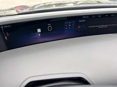 New 2026 Lincoln Nautilus Premier AWD/4WD image 32
