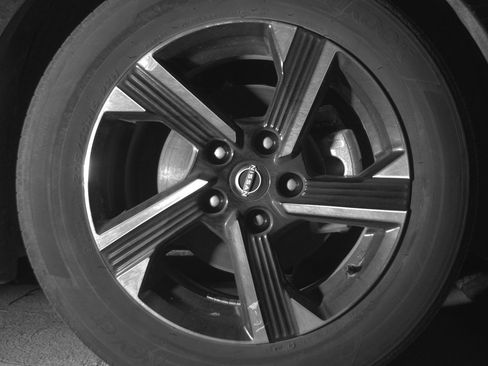 Used 2025 Nissan Sentra SV image 13