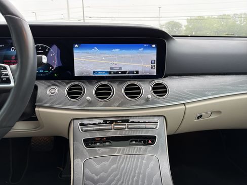 Certified 2023 Mercedes-Benz E 450 4MATIC Sedan image 31