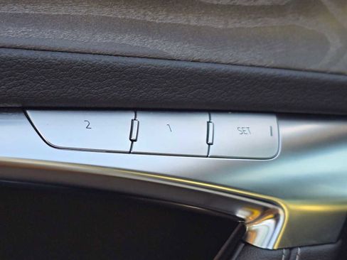 Used 2024 Audi A6 Premium Plus image 23
