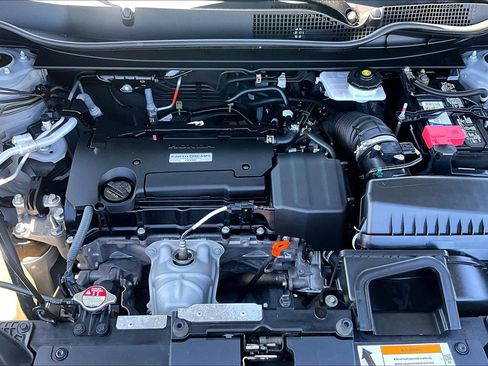 Used 2019 Honda CR-V LX image 7