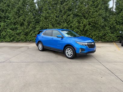 Used 2024 Chevrolet Equinox LT w/ LPO, Floor Liner Package