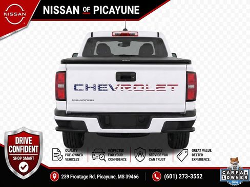Used 2022 Chevrolet Colorado W/T w/ Custom Special Edition RWD image 8