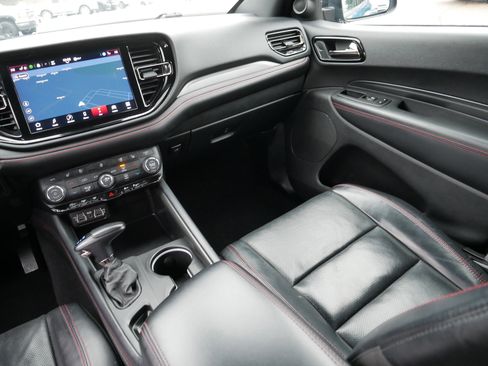 Certified 2024 Dodge Durango GT image 11