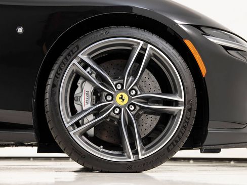 Certified 2022 Ferrari Roma RWD image 22