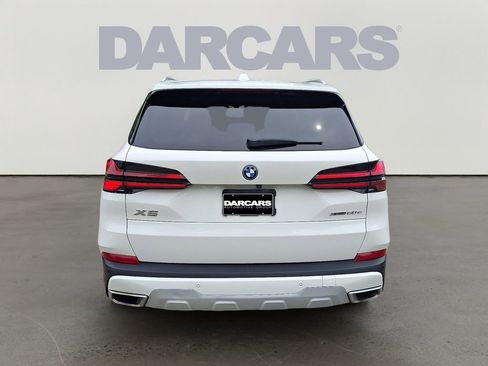 Used 2025 BMW X5 xDrive50e AWD/4WD image 5