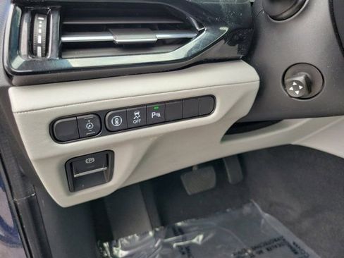 Used 2024 Acura MDX FWD w/ Technology Package image 22