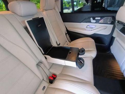 Used 2024 Mercedes-Benz GLS 580 4MATIC image 62