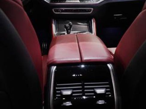 Used 2021 BMW X6 sDrive40i w/ M Sport Package RWD image 24