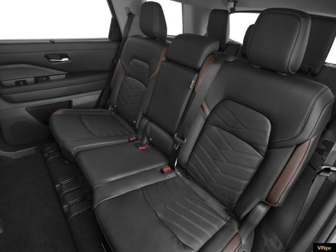 New 2025 Nissan Pathfinder Platinum w/ Lighting Package (N92) image 11