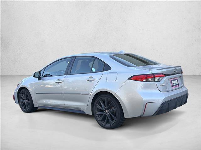 Used 2023 Toyota Corolla SE w/ Carpet Mat Package (TMS) FWD image 7