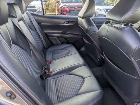 Used 2024 Toyota Camry SE image 28