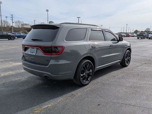 Used 2022 Dodge Durango GT image 3