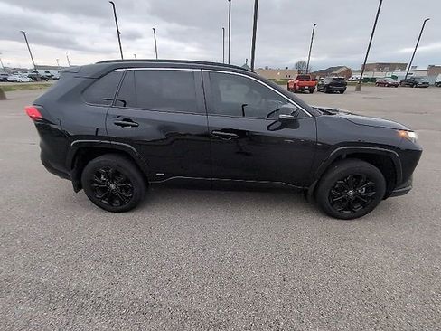 Certified 2024 Toyota RAV4 SE image 3