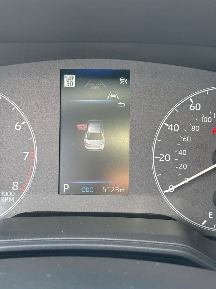 Used 2024 Toyota Corolla LE FWD image 13