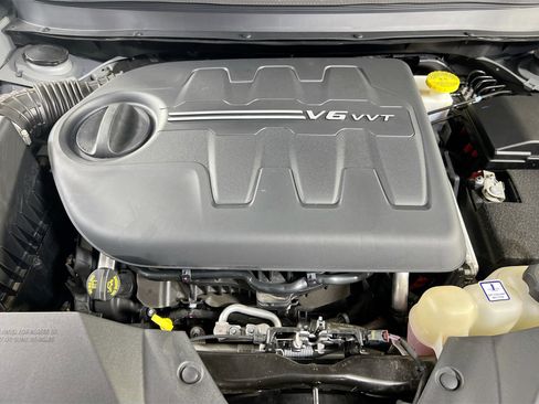 Used 2022 Jeep Cherokee Limited image 29